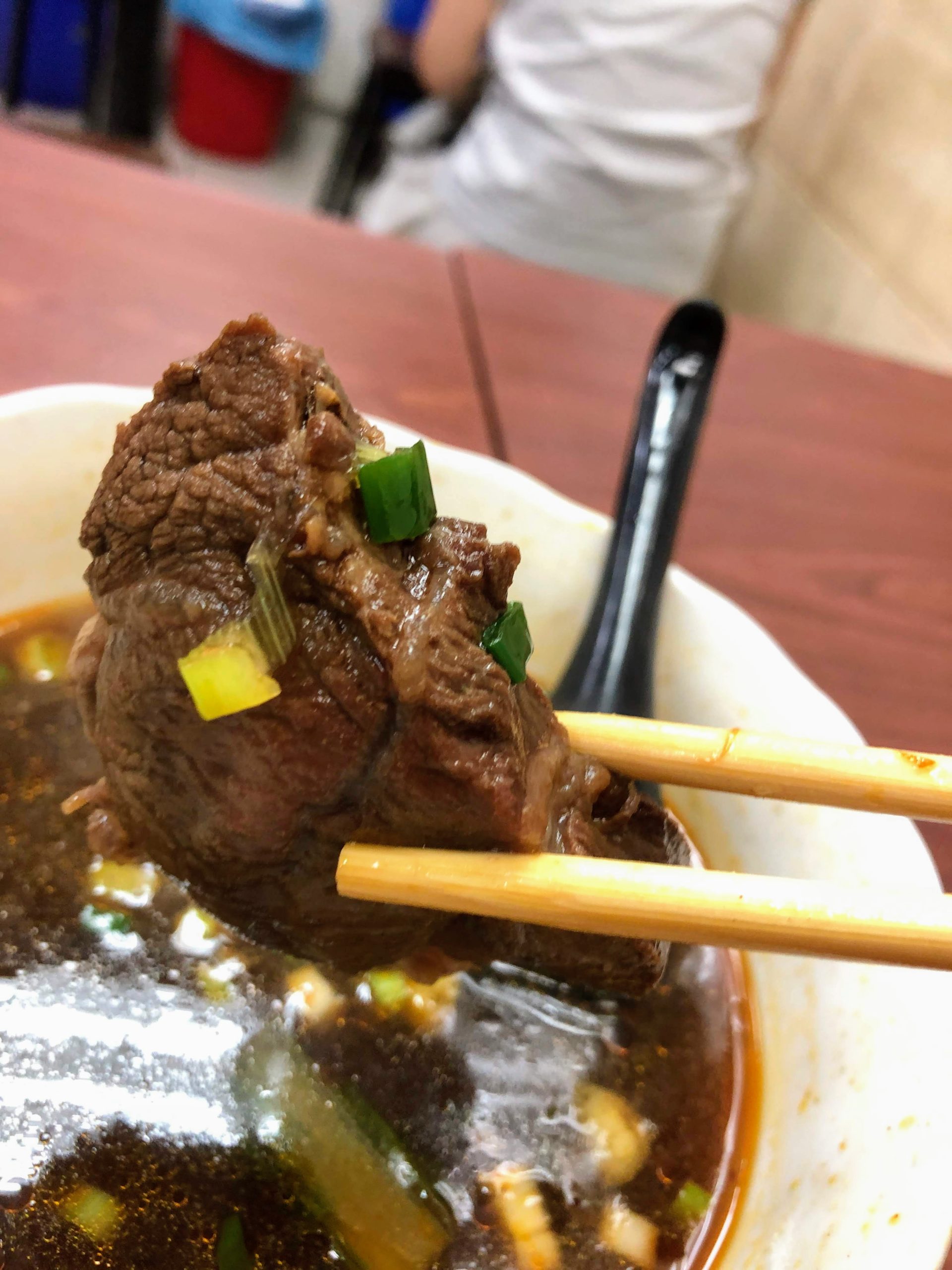 忠誠牛肉麺